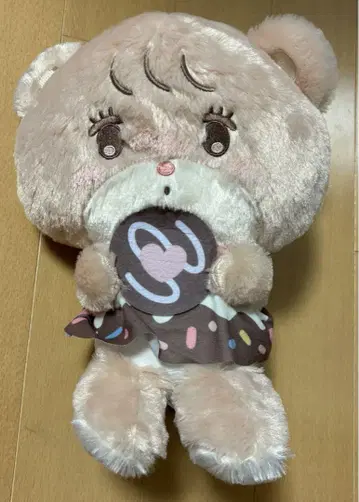 mikko x 산리오 캐릭터즈 도넛 디자인 BIG 봉제 인형 라떼