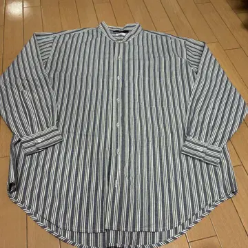 카스타네 스트라이프 셔츠