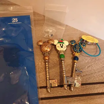 도쿄 디즈니 리조트 25주년 미키 키 3개 세트