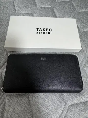 TAKEO KIKUCHI 블랙 가죽 장지갑
