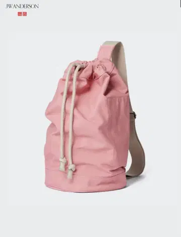 유니클로 JW ANDERSON 드로우 스트링 백 핑크