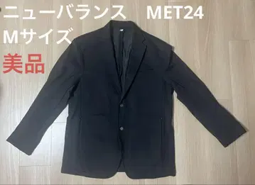 새상품급 뉴발란스 MET24 자켓 M 블랙
