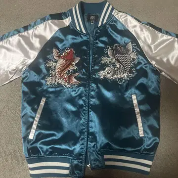 잉어와 후지산 자수의 스카잔 오보로