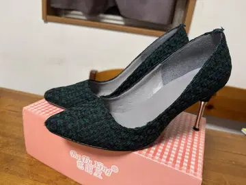 다크 그린 패브릭 펌프스 23cm