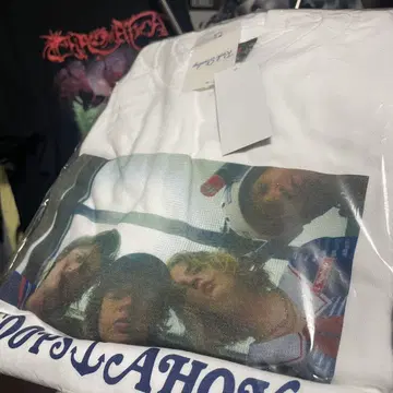 SCOOPS AHOY / 기묘한 이야기 T셔츠