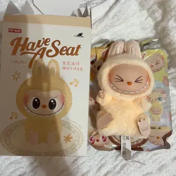 정품 LABUBU THE MONSTERS Have a Seat