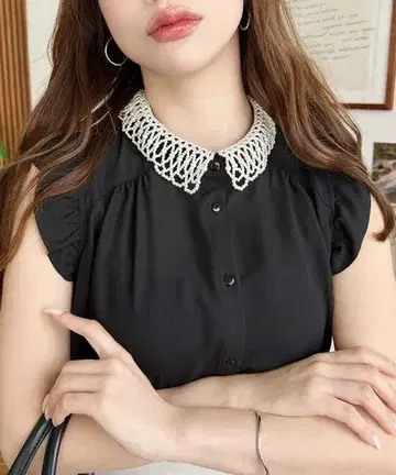 쉬폰 조젯 펄 옷깃 프릴 슬리브리스 블라우스