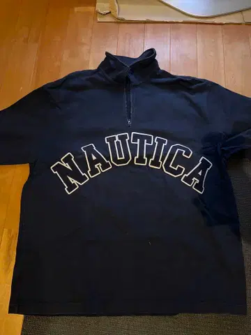 NAUTICA 네이비 하프 지퍼 상의