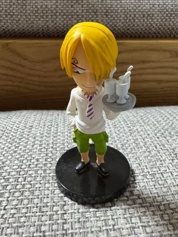원피스 월드 컬렉터블 피규어 스트롱 월드 상디