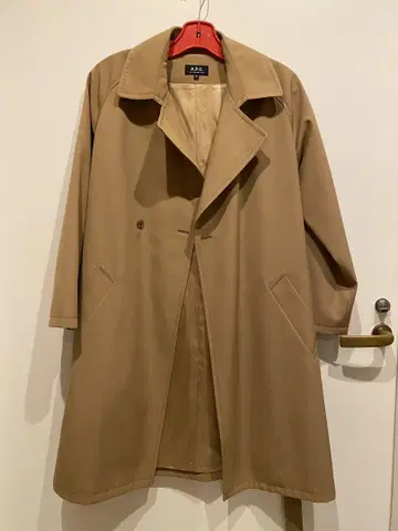 A.P.C. 베이지 트렌치코트 34