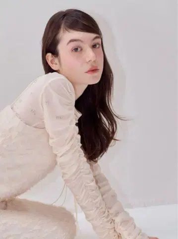 muguet bijou sheer gather tops