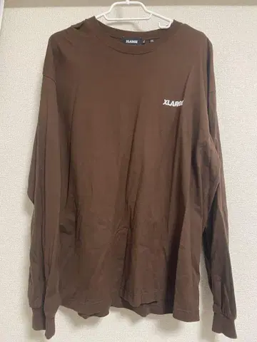 XLARGE 브라운 긴팔 티셔츠 고릴라 로고