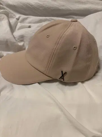 베이지 심플 캡 X 자수