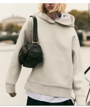 새상품 ZARA 캥거루 포켓 청키 니트 후디