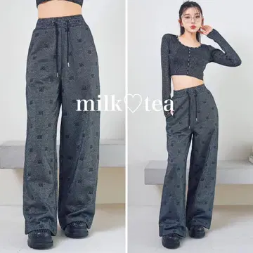 택 포함 새상품 다리치 로고 패턴 라메 스웨트 팬츠 블랙