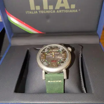 I.T.A. 아날로그 손목시계