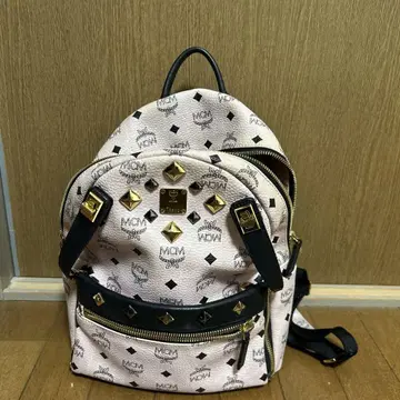 MCM 스터드 장식 백팩 핑크
