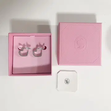 SWAROVSKI Matrix 후프 귀걸이 실버