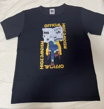 새상품 Officialdism 에디토리얼 투어 티셔츠 M 사이즈