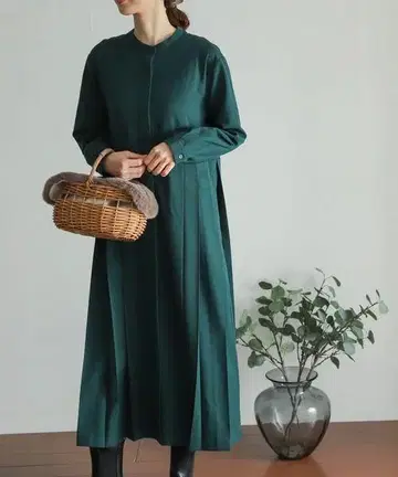 URBAN RESEARCH 다크 그린 원피스
