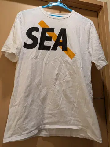 WIND AND SEA 콜라보 T셔츠