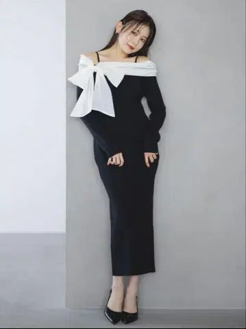 dazzlin 볼륨 아지메 리본 니트 롱 원피스