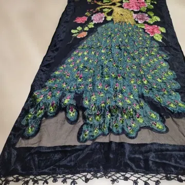 공작과 꽃의 스톨 (SILK 벨로아)