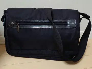 새상품급 마리끌레르옴 블랙 숄더백