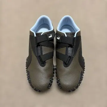 emmi x PUMA Mostro Perf 25cm