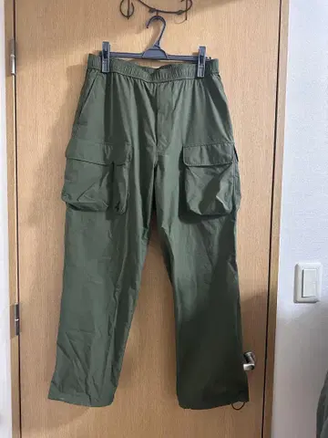 BEAMS 테크 카고 팬츠 올리브 M 빔즈