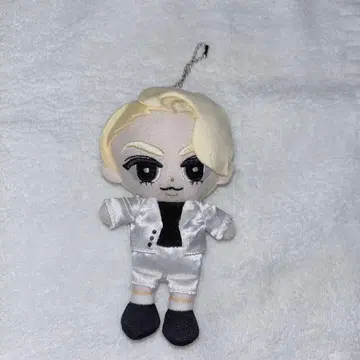 Snow Man 스노치루 라울