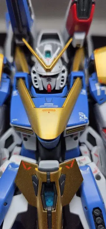 MG V2 어솔트 버스터 건담 완성품