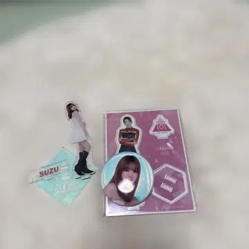 야마모토 스즈 아크릴 스탠드 배지 세트