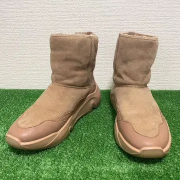 ecco 무스탕 스웨이드 숏 부츠