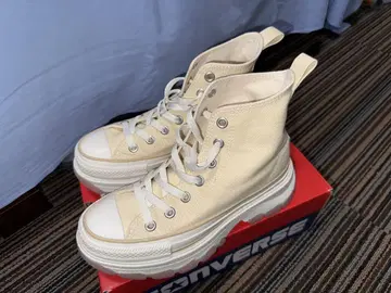 Converse 올스타 하이컷 스니커즈 크림