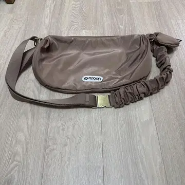 OUTDOOR PRODUCTS 더플백 카페라떼