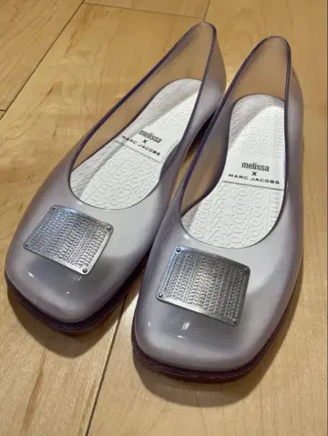 MARC JACOBS x merissa 투명 플랫슈즈