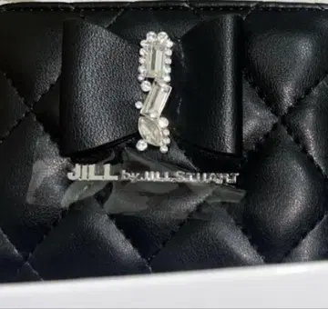 선착순 JILL by JILL STUART 접이식 지갑 블랙 박스 포함