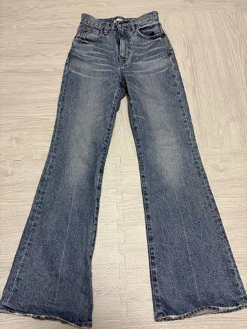 MOUSSY 부츠컷 데님