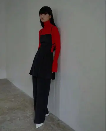 Abor 아보아 플리츠 미니 원피스 블랙