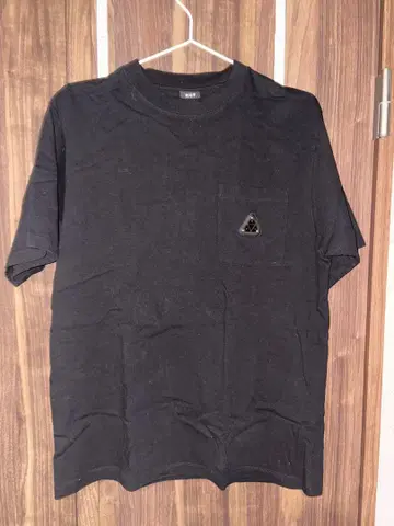 HUF 티셔츠