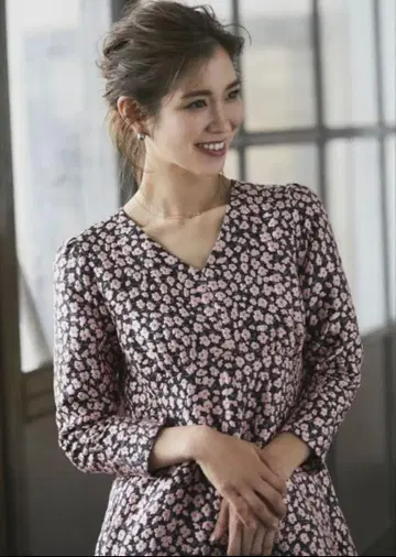 SEVENTEN 세븐텐 작은 꽃 자카드 원피스 핑크