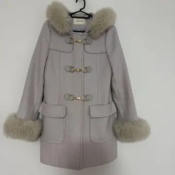 [ 새상품급 ] 퍼 달린 아이스 블루 더플 코트 레 사이즈 35