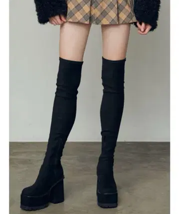 EMODA 스퀘어 핏 롱 부츠