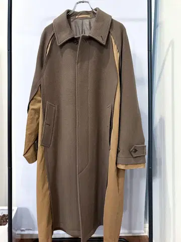 YOKE 오버 사이즈 울 절개 코트 사이즈 3