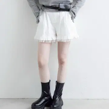 Kastane 더블 프릴 숏팬츠