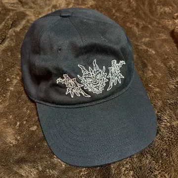이즈몬스터 캡