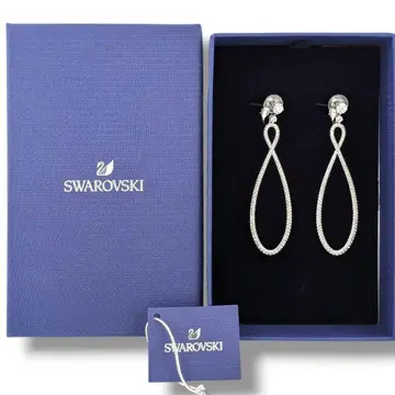 새상품 SWAROVSKI 귀찌 인피니티 크리스탈 액세서리