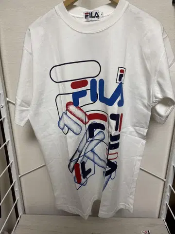 FILA 그래픽 프린트 T셔츠 M 사이즈