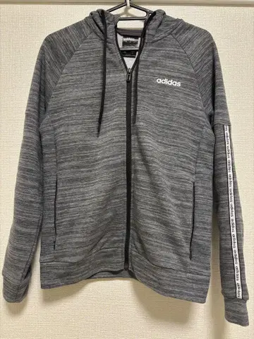 adidas 그레이 후드 부착 후드티